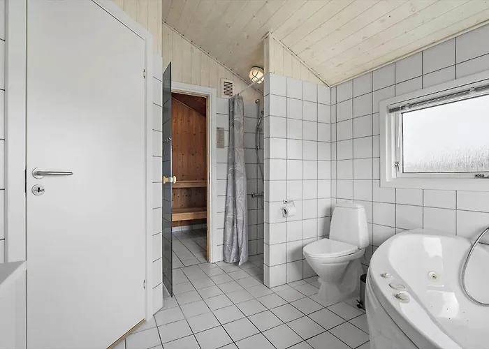 615-hvide-sande-bjerregardsvej-408 *
